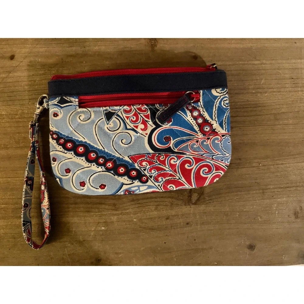 Vera Bradley Summer Cottage Paisley Quilted Cotton Wristlet Pouch Red White Blue